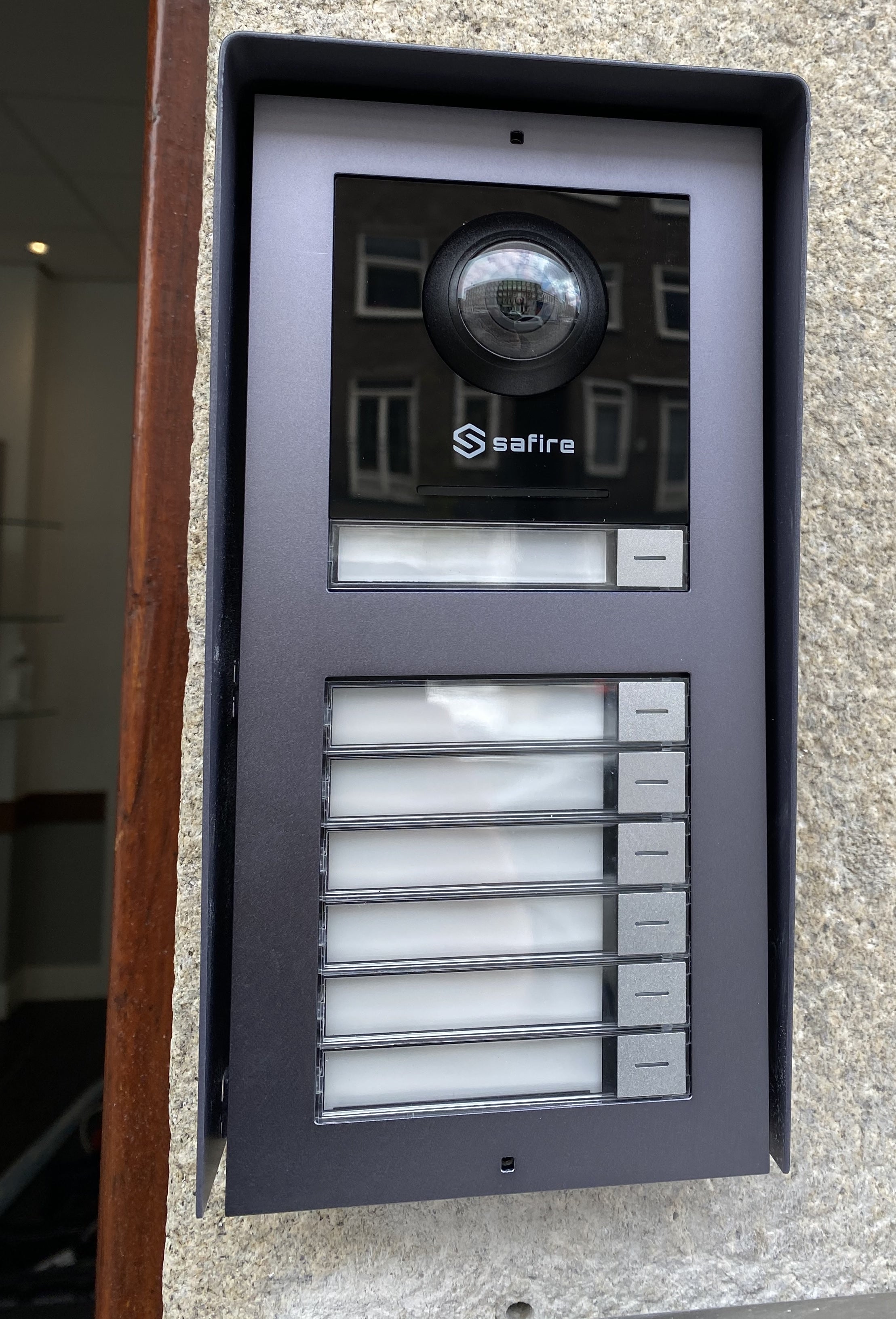 Installatie Safire Intercom Amsterdam | Uwwoningveilig.nl ...